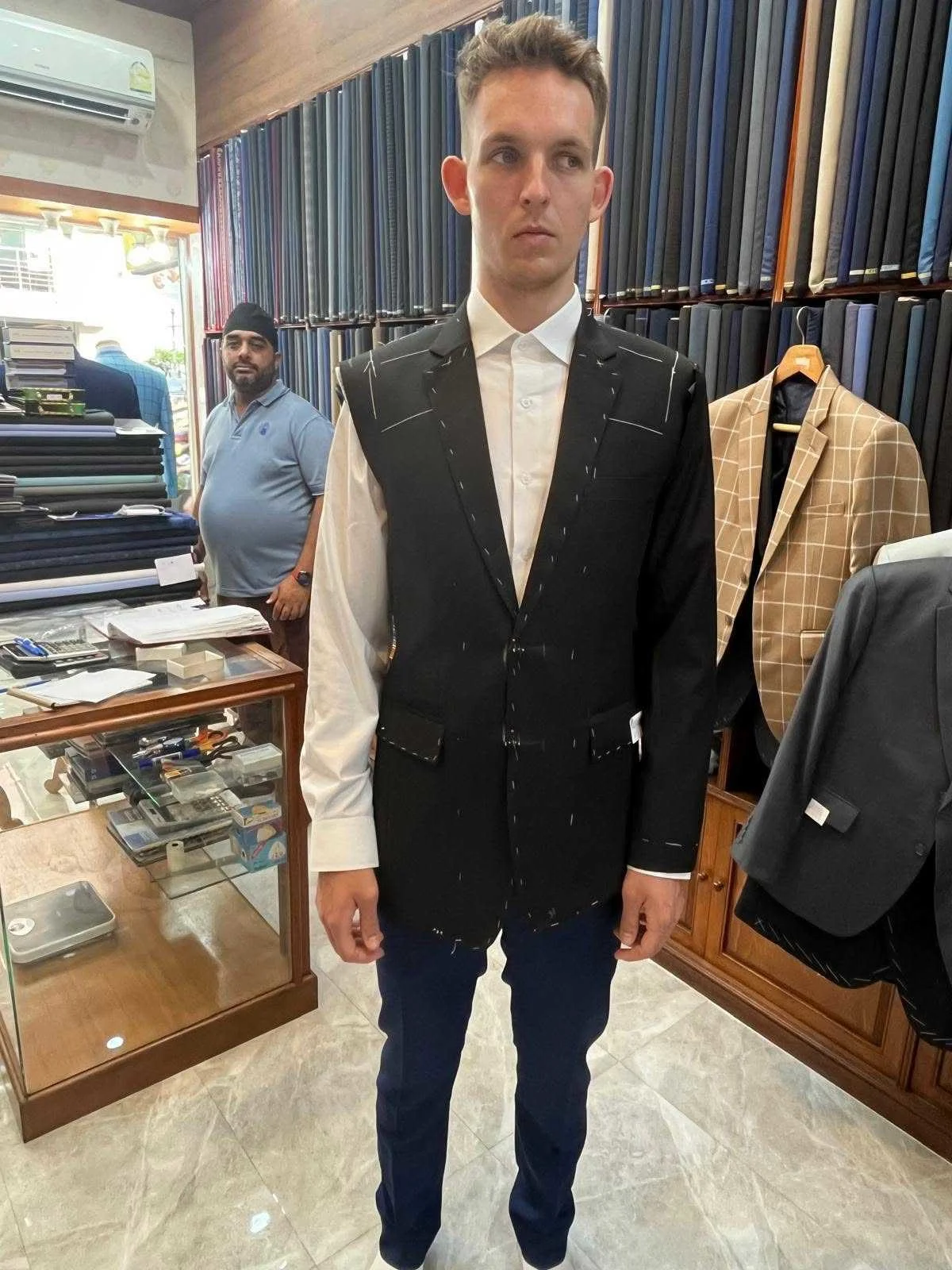 A.Moda tailoring gallery 9