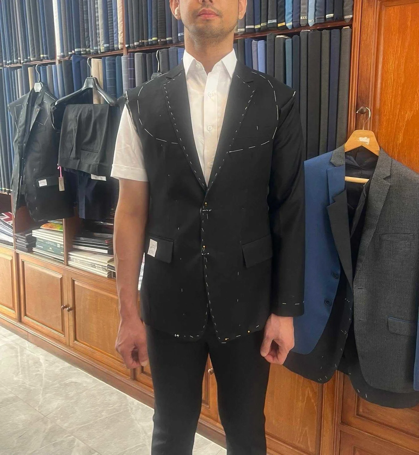 A.Moda tailoring gallery 16