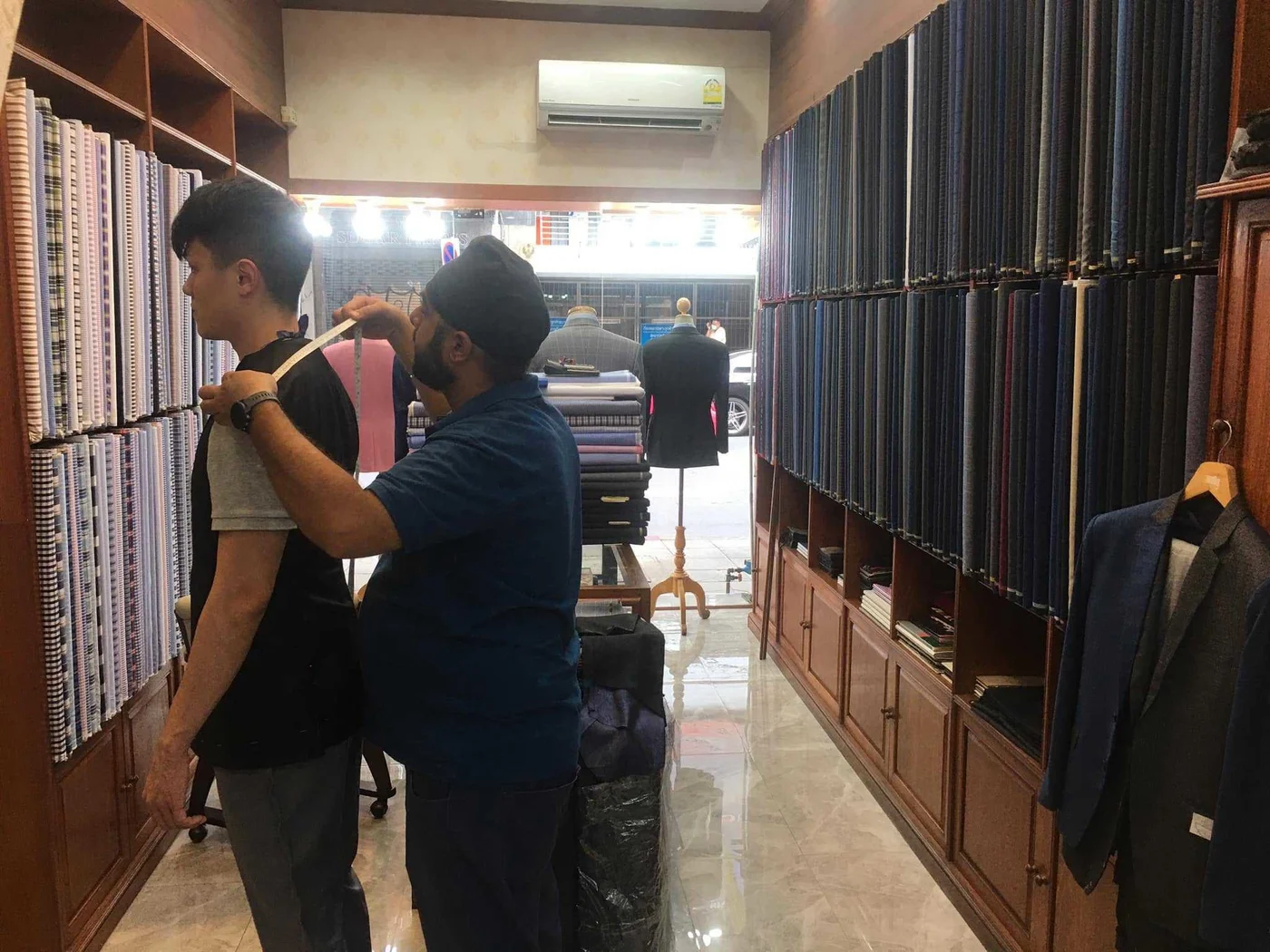A.Moda tailoring gallery 24